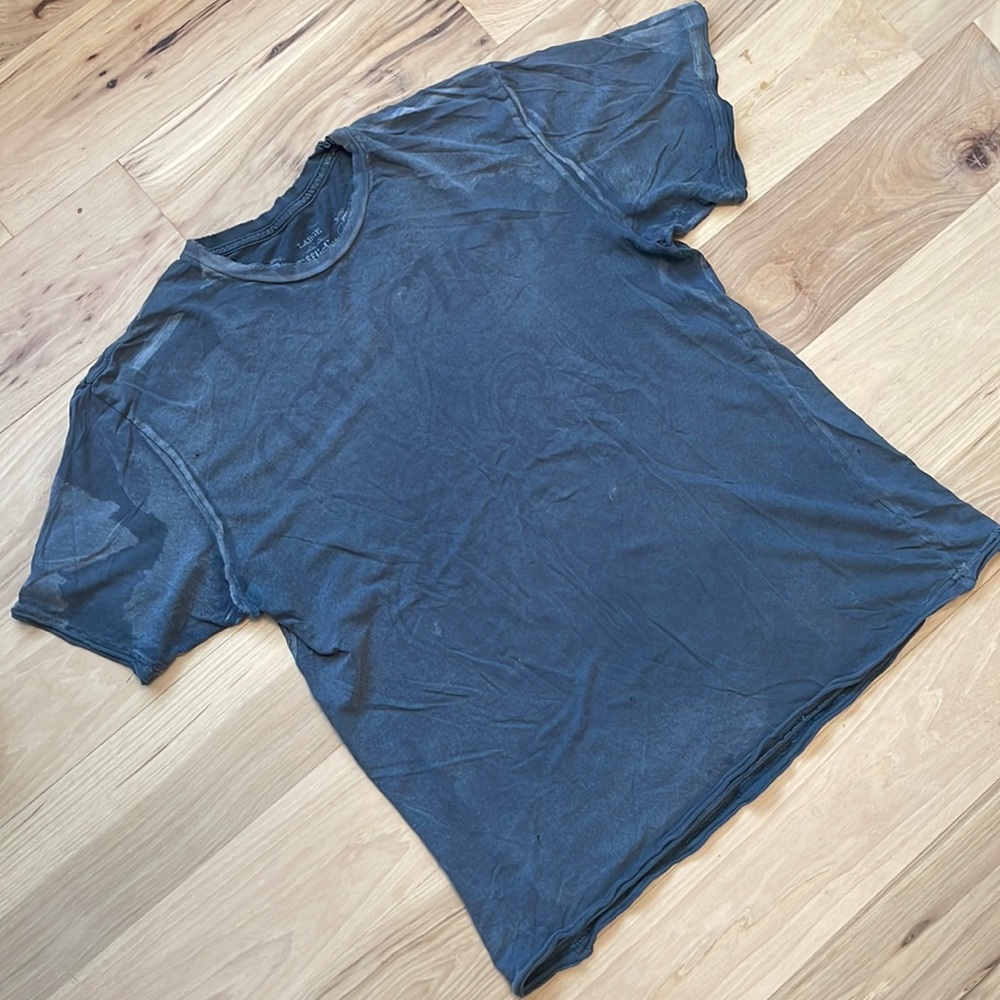 VINTAGE Affliction tee with distressed soft feel sz Large